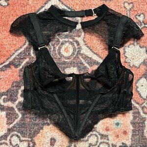 **AVAILABLE** Minna Bodice size S | Thistle and Spire